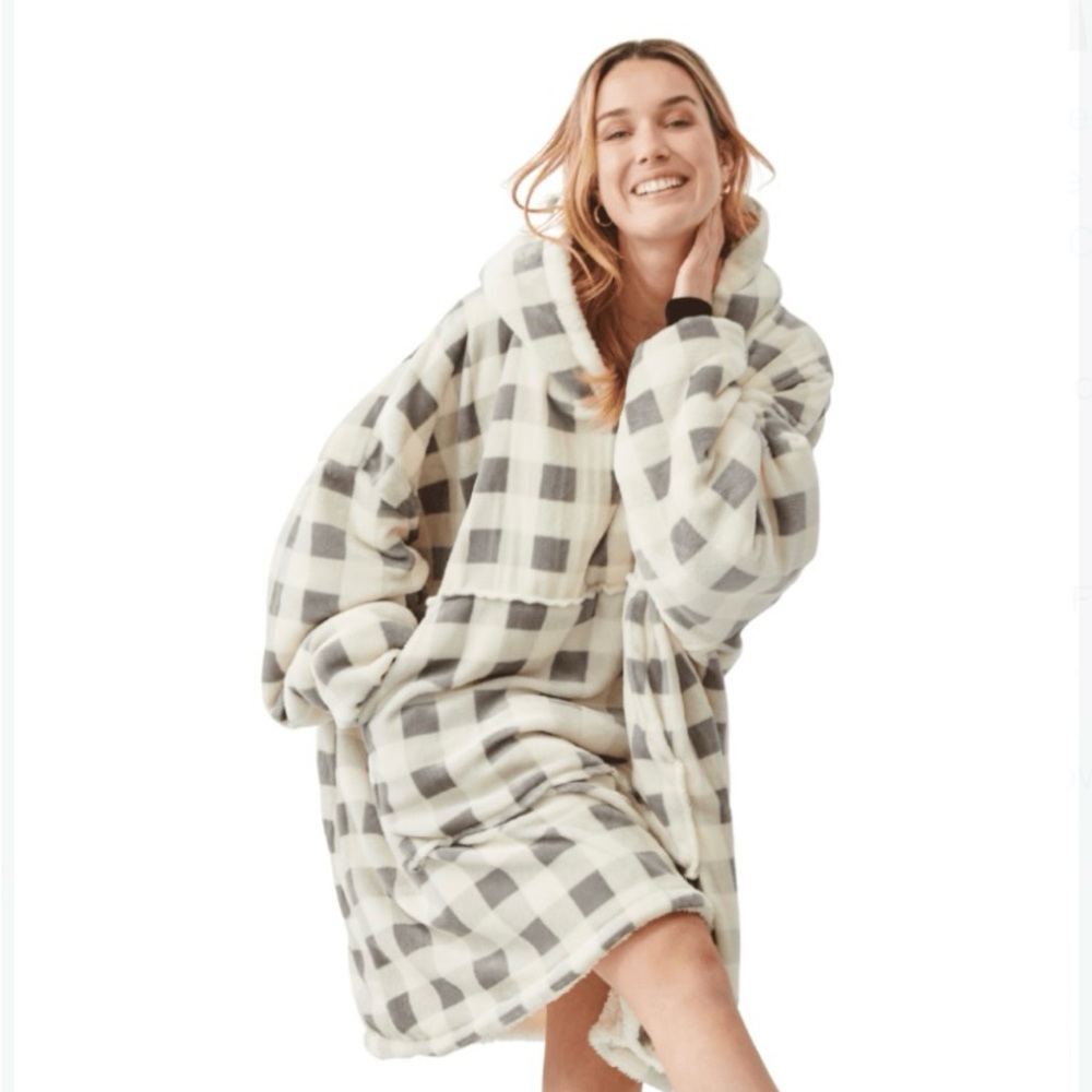 Charlie Paiges Blanket Hoodie